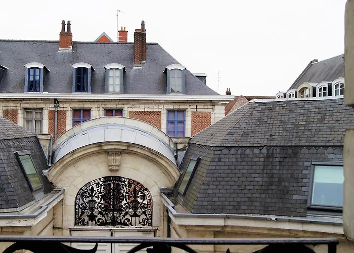 Louis Apartment *